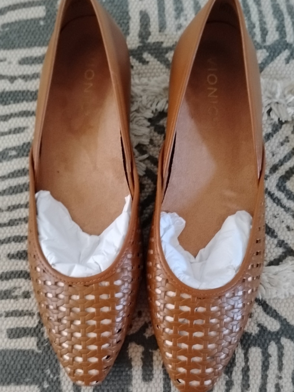 Vionic Tan Woven Pointed-Toe Flats New Sz 7.5